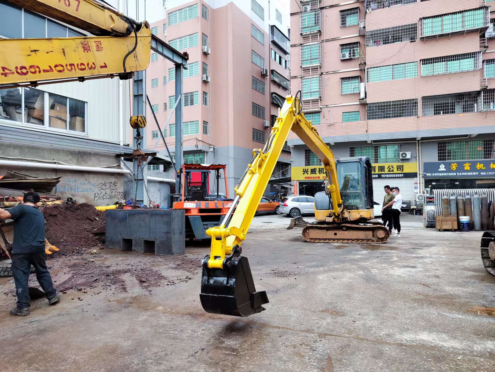 Venda quente Braço de lança de longo alcance H12 combinado com garantia comercial de escavadeiras 12t-15t> = 1 conjunto